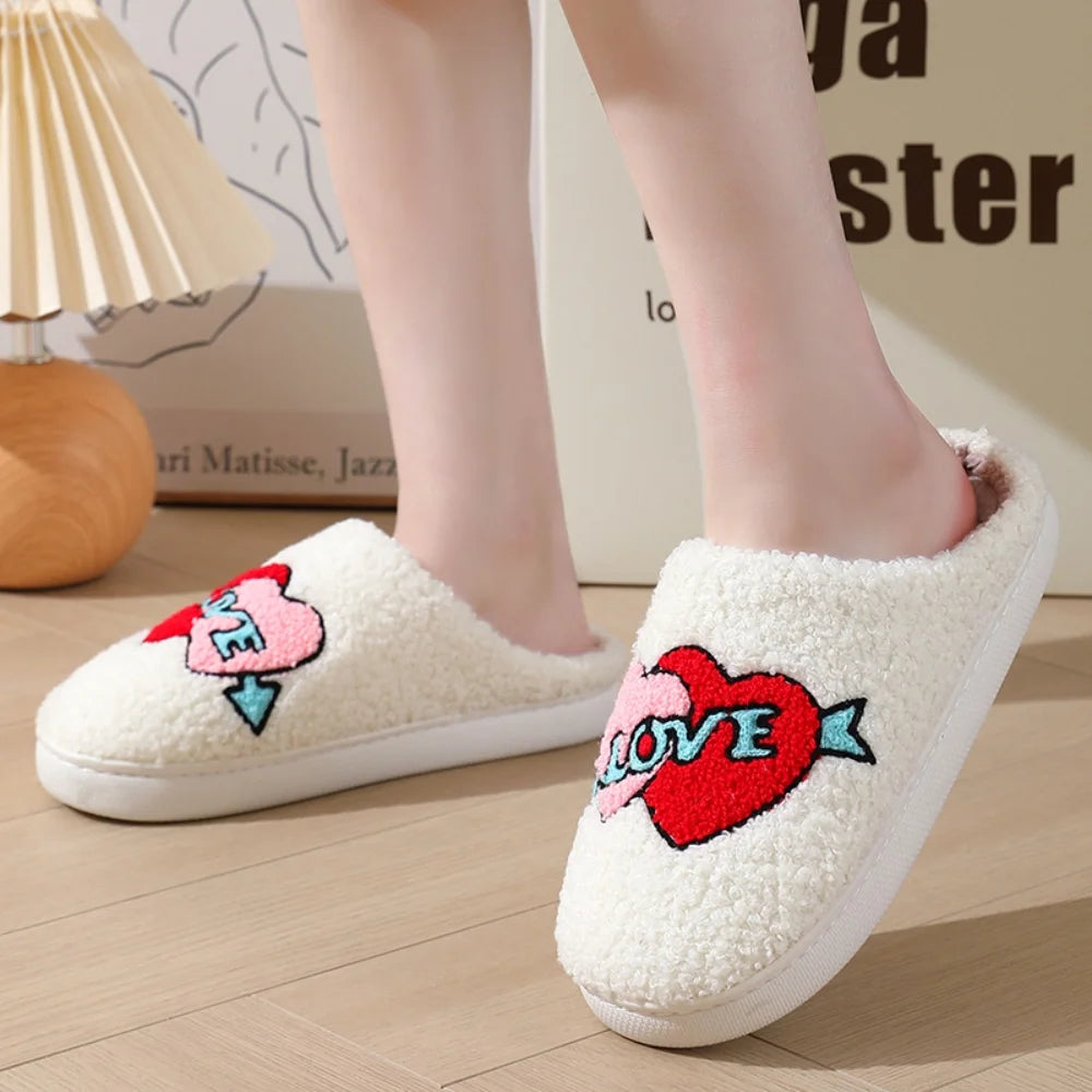 Cute Valentine'S Day Slippers for Women Soft Plush Comfy Warm Slip-On Rose Heart Love Couple Slippers Fo Women Indoor Fluffy House Slippers for Women and Men Non-Slip Fuzzy Flat Slides